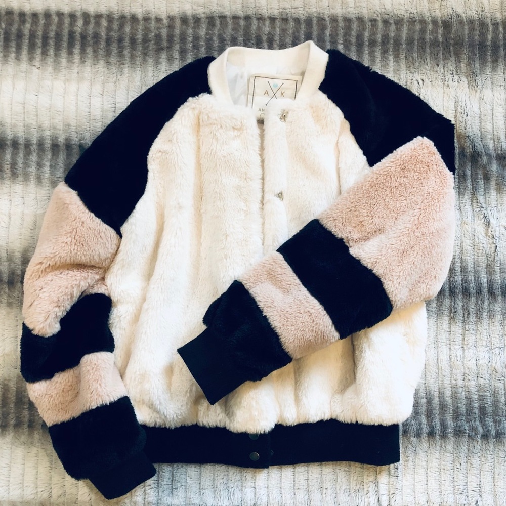 Fur bomber jacket